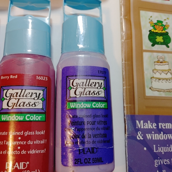 New old Stock - Lot of 8 Gallery Glass Sealed Vintage Glass Paints w Bonus Book - Picture 8 of 15